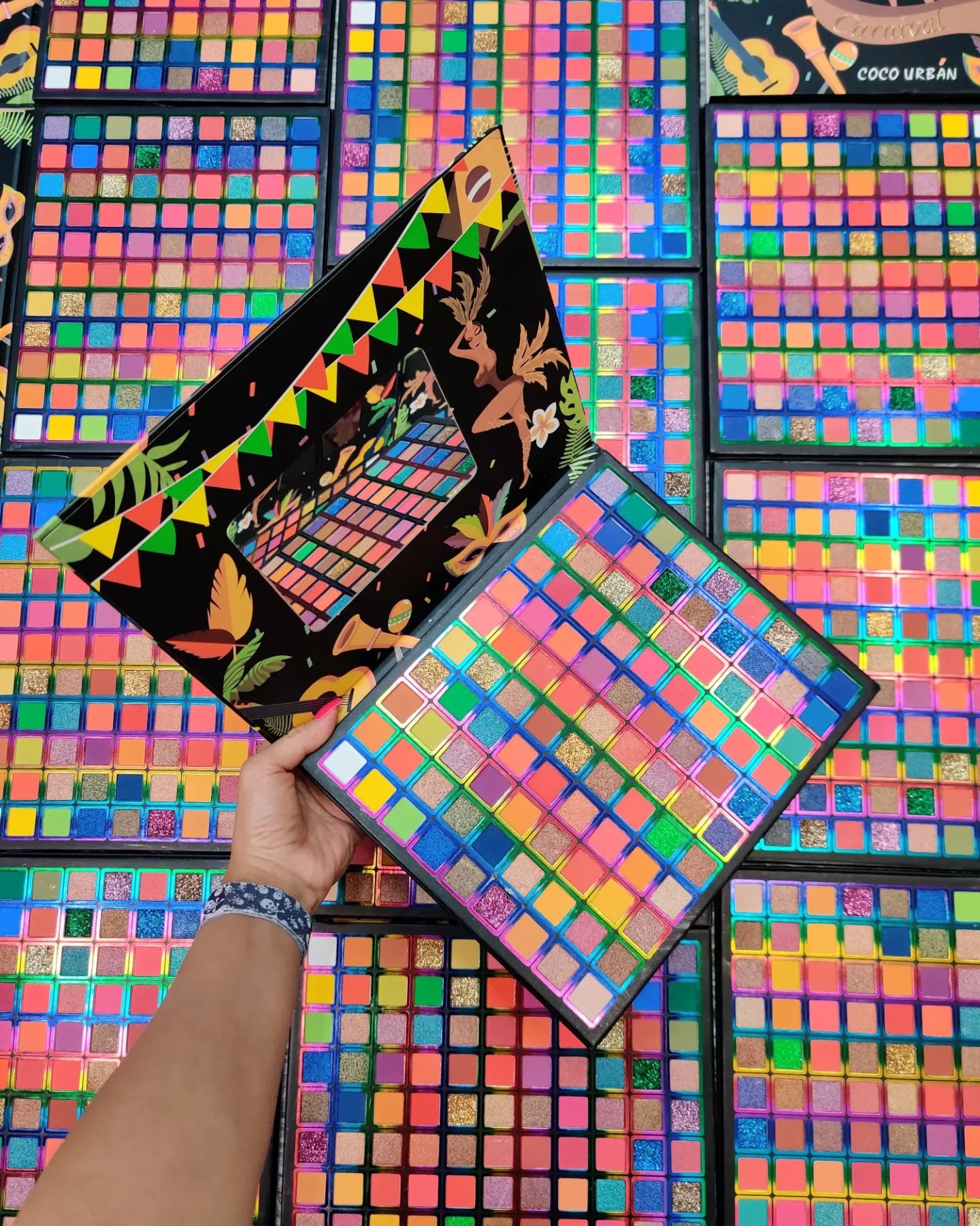 پالت سایه موزیکال ۸۸ رنگ Coco Urban